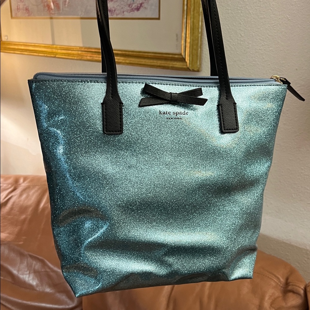 Kate Spade Mavis Street Jeralyn Small
Tote Bag in Blue Glitter NWT